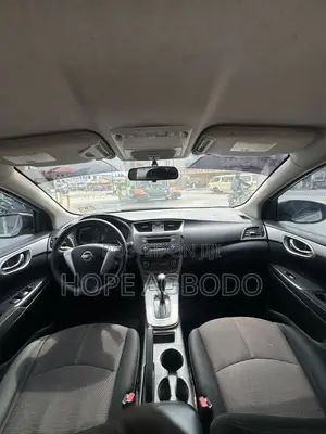 Nissan Sentra S 4dr Sedan (1.8L 4cyl CVT) 2014 Silver
