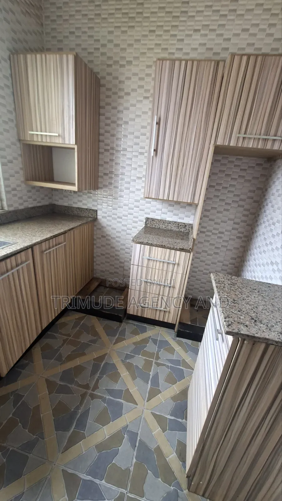 3bdrm Apartment in Trimude Agency And, Kumasi Metropolitan for rent