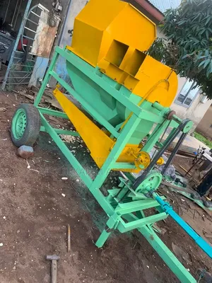 Crop Thresher