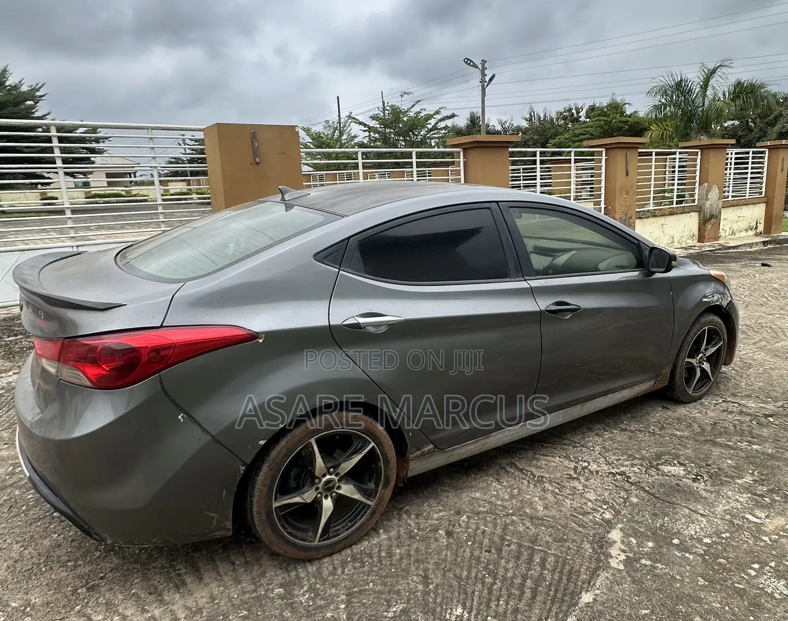 Hyundai Elantra GLS 2012 Gray