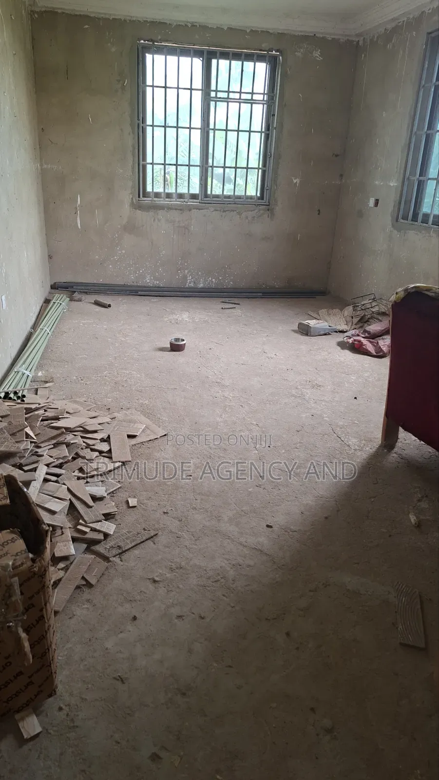6bdrm House in Trimude Agency And, Kumasi Metropolitan for sale