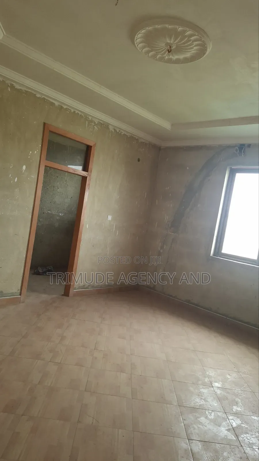 6bdrm House in Trimude Agency And, Kumasi Metropolitan for sale
