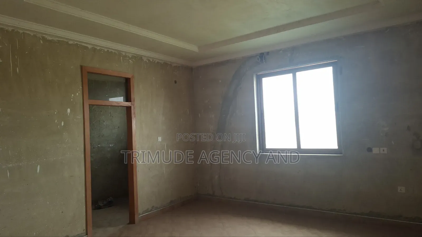 6bdrm House in Trimude Agency And, Kumasi Metropolitan for sale