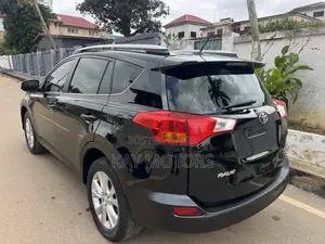 Toyota RAV4 Limited 4dr SUV AWD (2.5L 4cyl 6A) 2015 Black