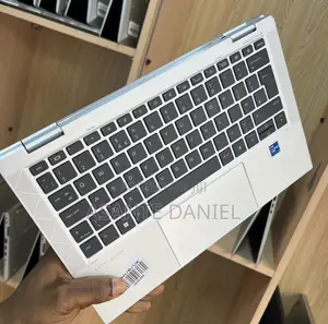 Laptop HP EliteBook x360 1030 G8 16GB Intel Core i7 SSD 256GB