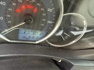 Toyota Corolla SE (1.8L 4cyl 2A) 2019 Blue