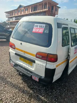 Mitsubishi L400 2009 White
