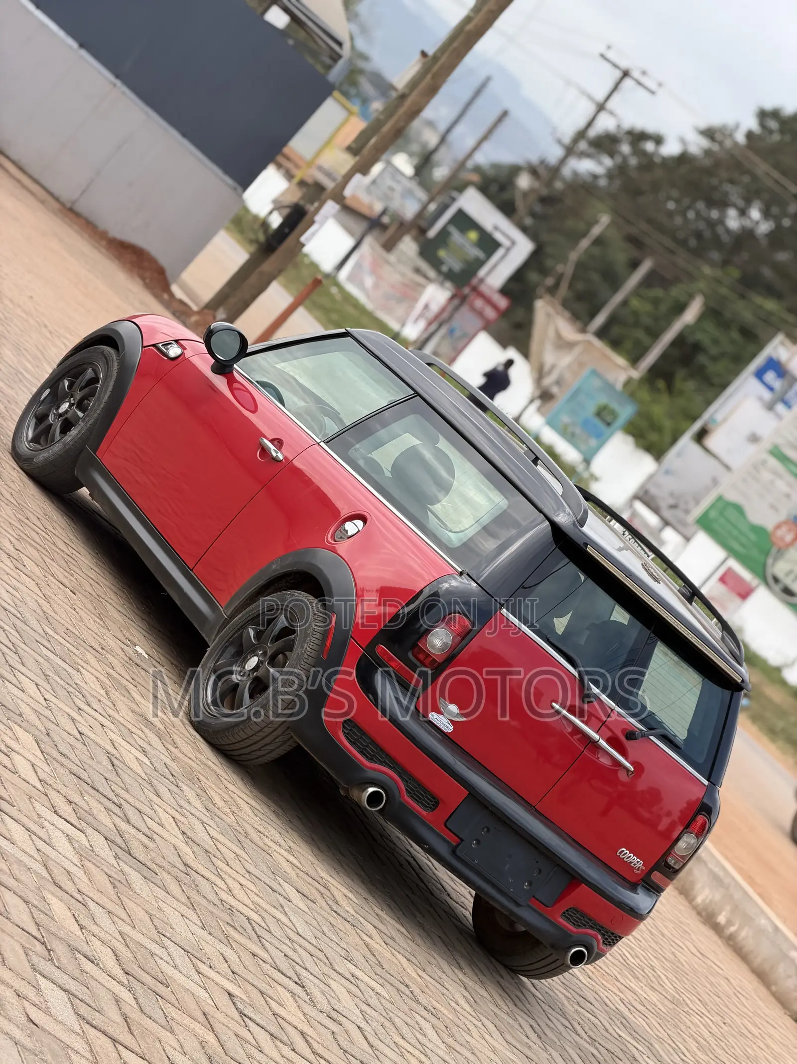 Mini Cooper 2011 Red
