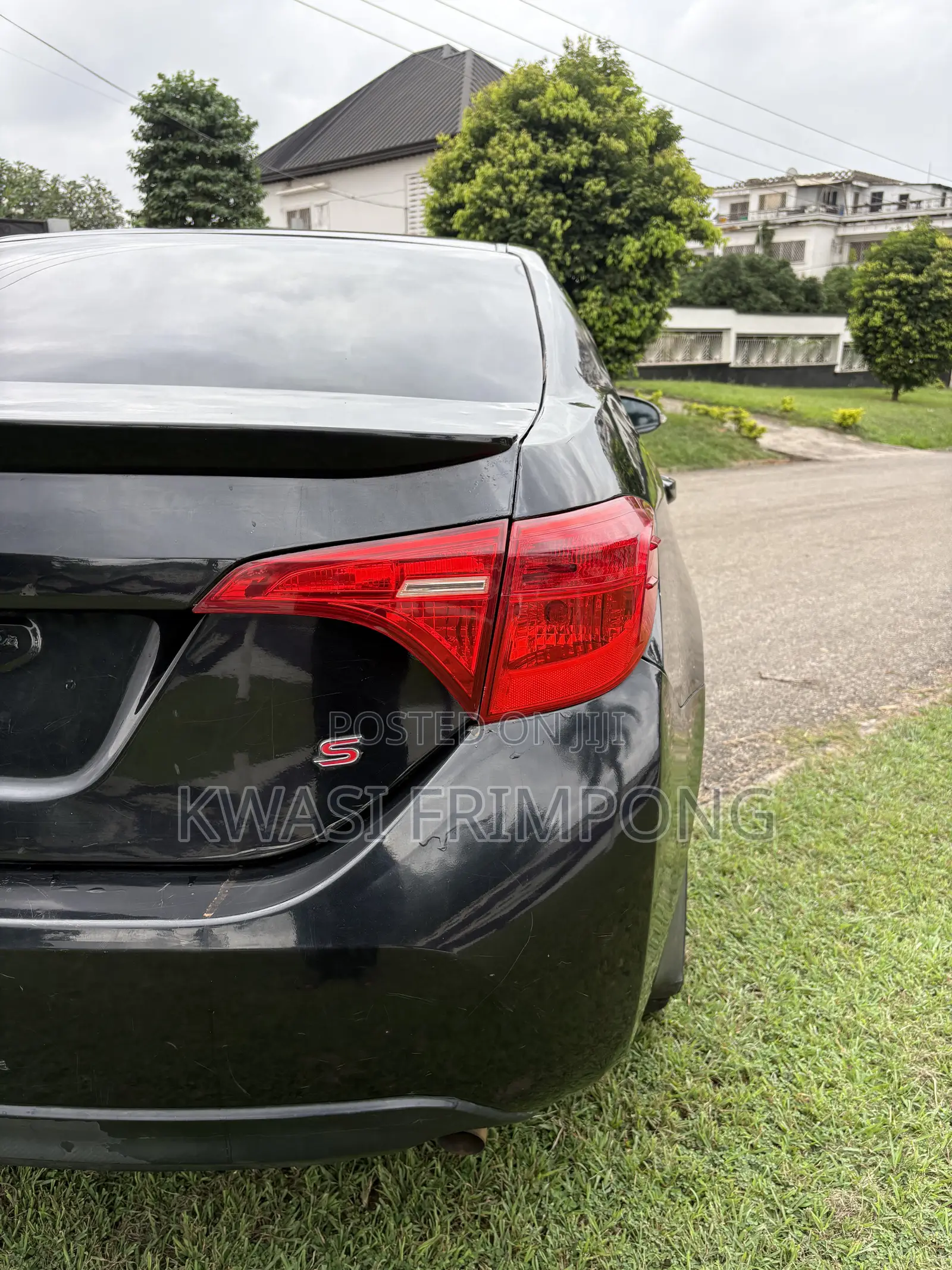 Toyota Corolla S 4dr Sedan (1.8L 4cyl CVT) 2016 Gray