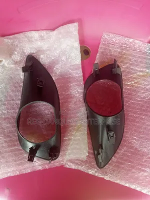 Toyota Yaris 2006-2013 Fog Cover