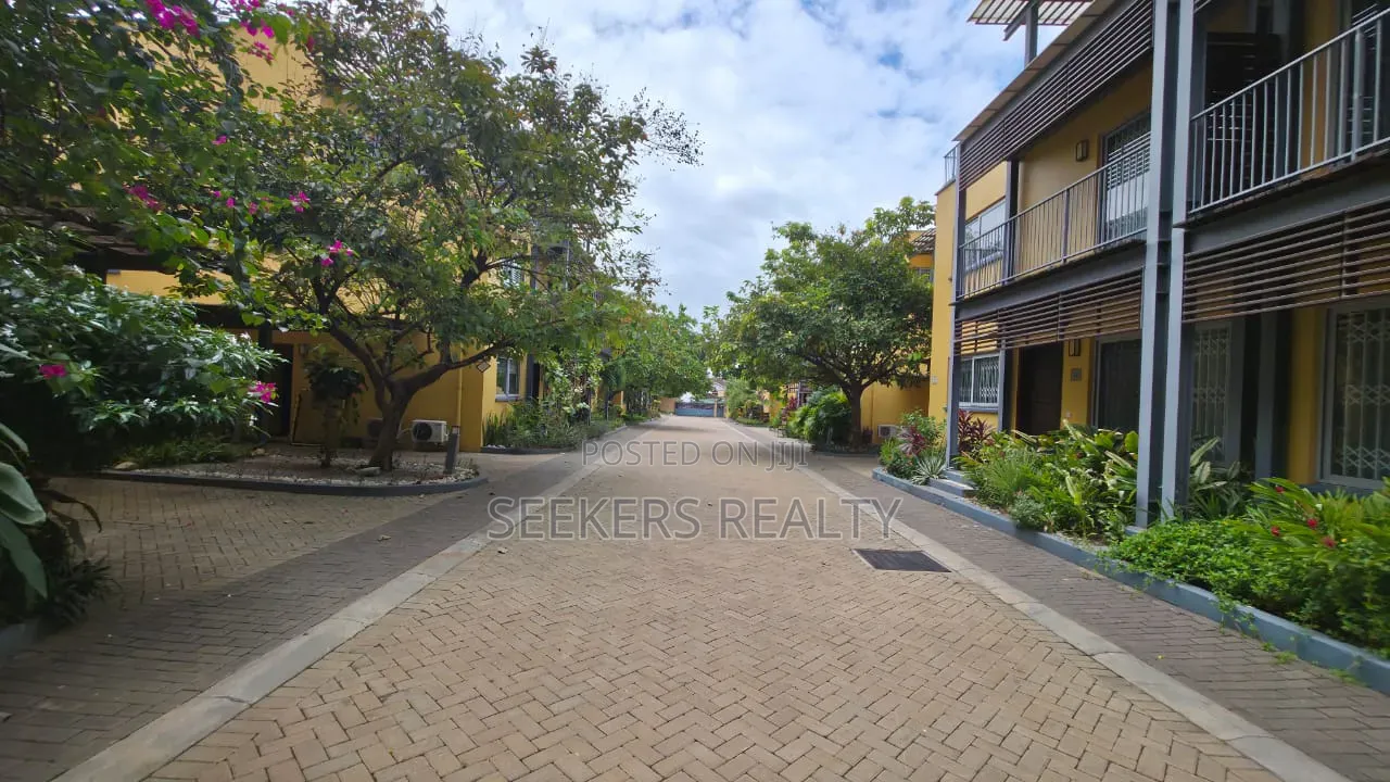 4bdrm House in Seeker'S Realty, US Embassy Area for rent