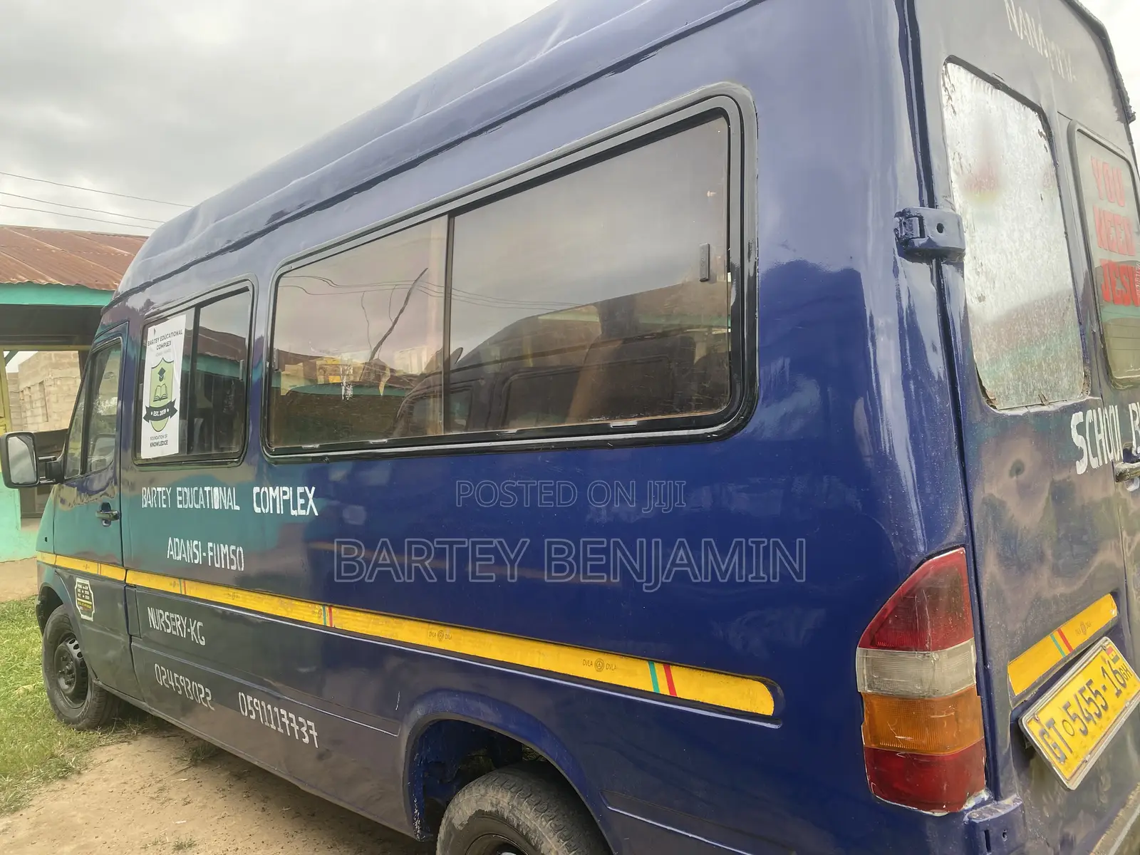 Mercedes-Benz Sprinter 2012 Black