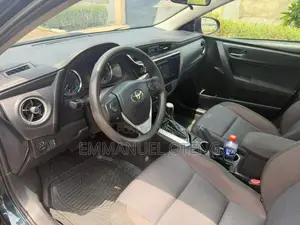 Toyota Corolla LE Eco (1.8L 4cyl 2A) 2018 Green