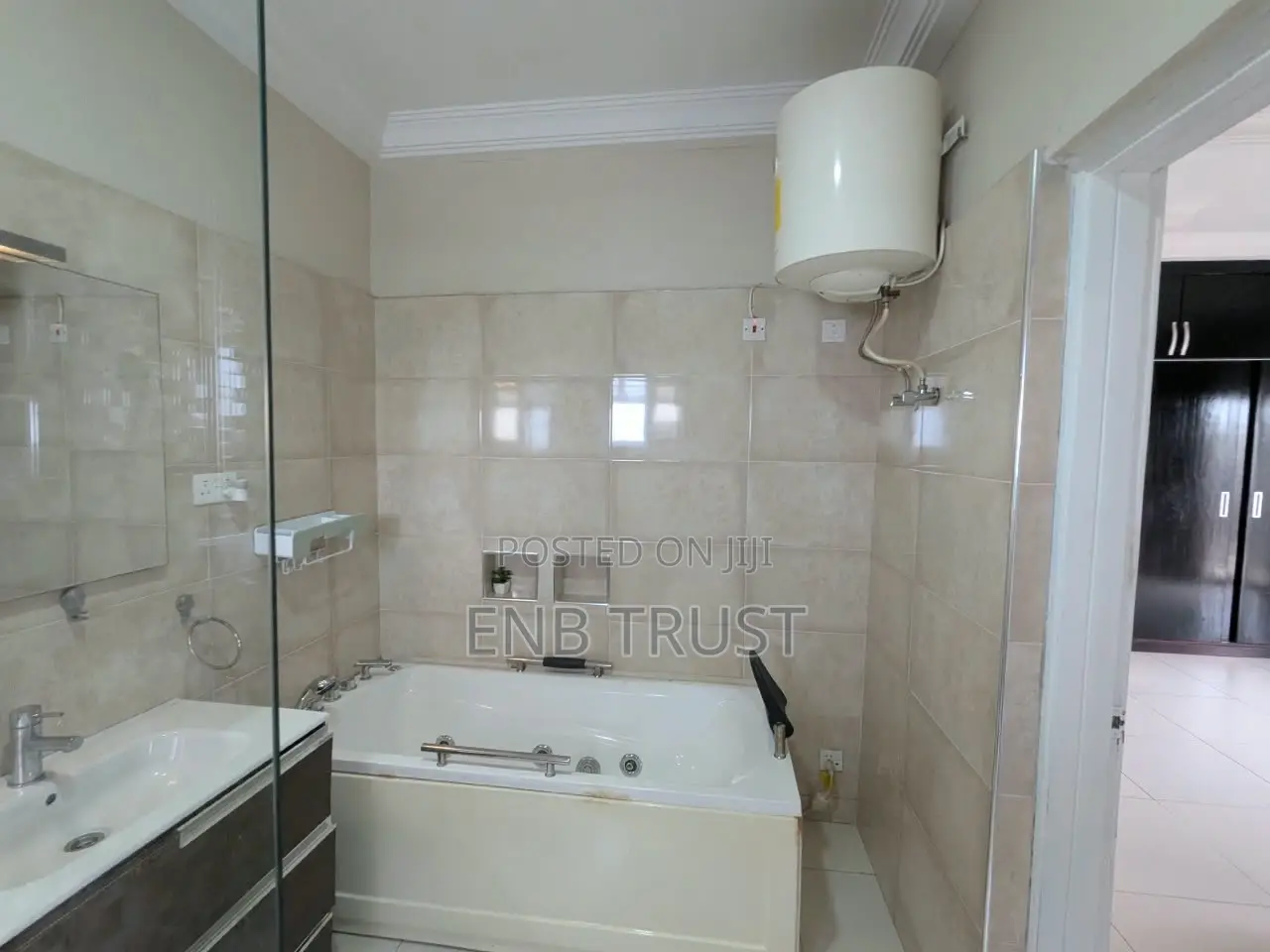 3bdrm House in Parakuo Estate for rent