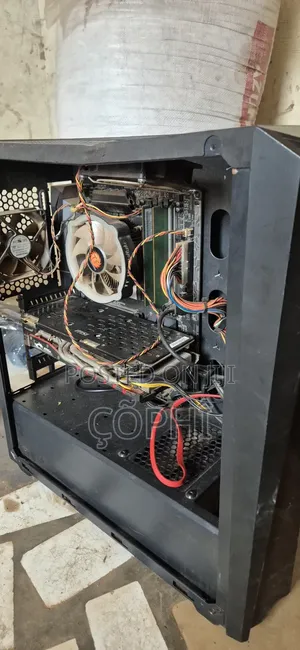 Desktop Computer Gigabyte 12GB Intel Core i7 HDD+SSD 750GB