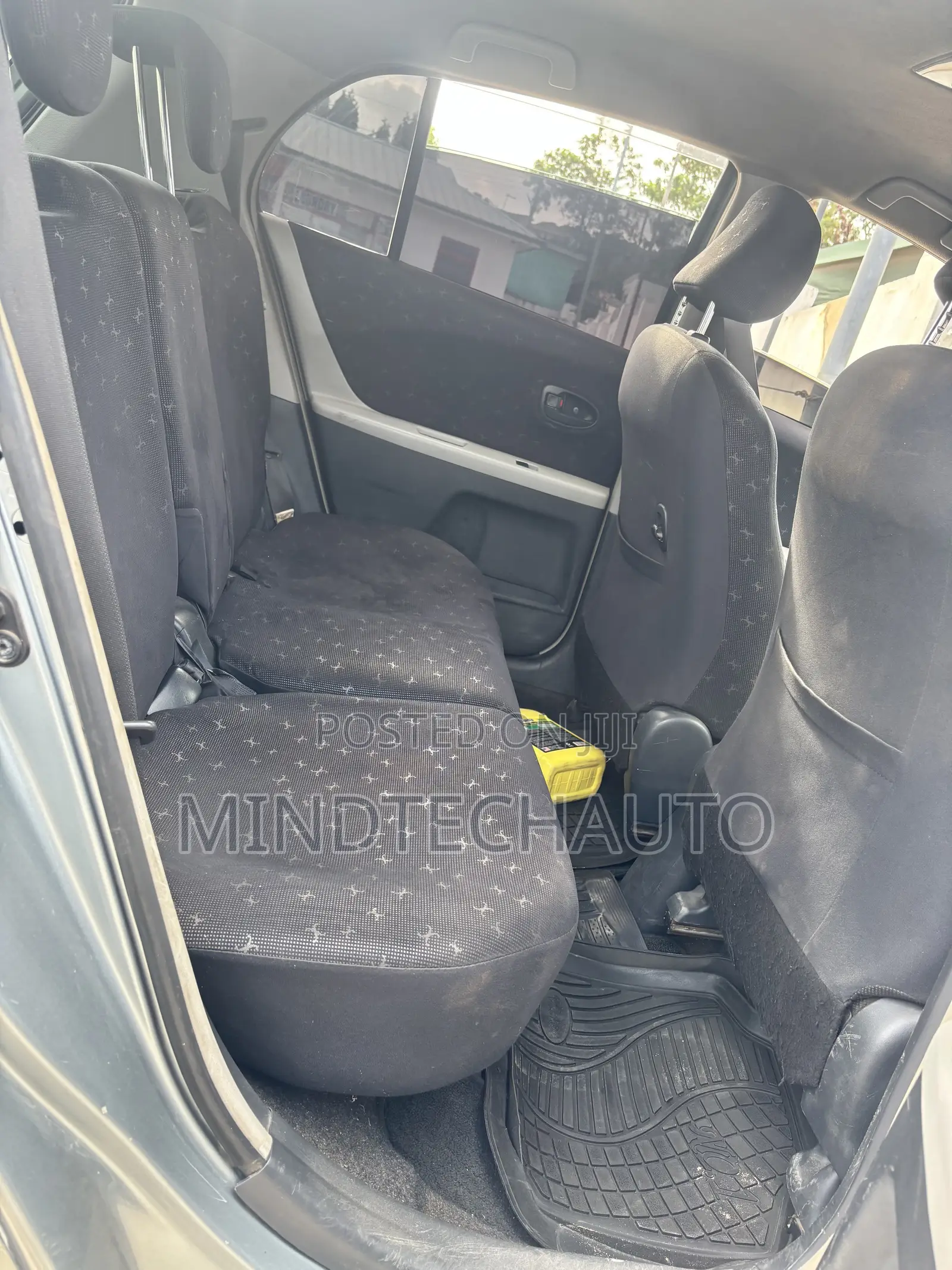 Toyota Vitz 1.5 FWD 3dr 2008 Gray