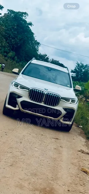 BMW X7 2022 White