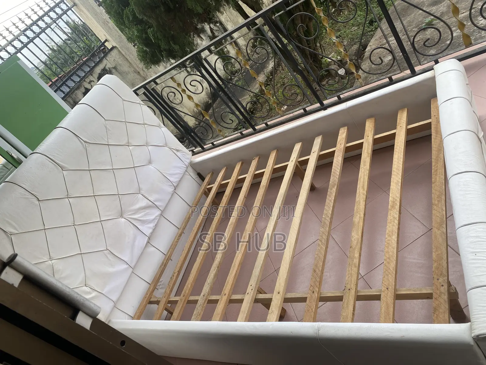 Latex Foam Mattress“10 Inches”and BedFrame Double Size