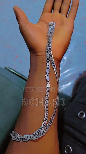 Gucci Silver Chain 925 Italy 19.36 G