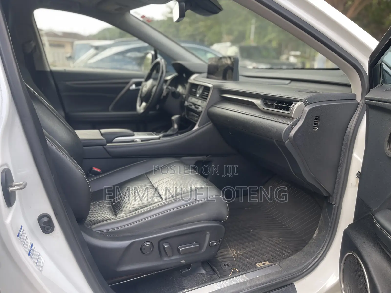 Lexus RX 2021 White