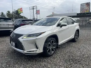 Lexus RX 2021 White