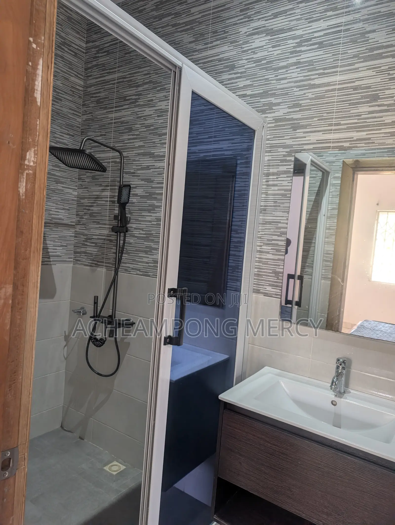 Furnished 4bdrm House in Toll Booth for sale