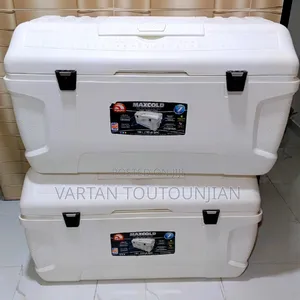 Igloo MaxCold 165-Quart Igloo MaxCold 156 Liters Premium