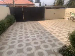 4bdrm House in Botwe, East Legon for sale