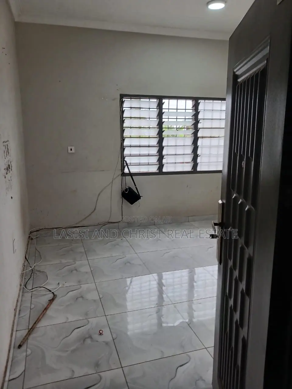 1bdrm Apartment in Lasisi And Christ, Amasaman for rent