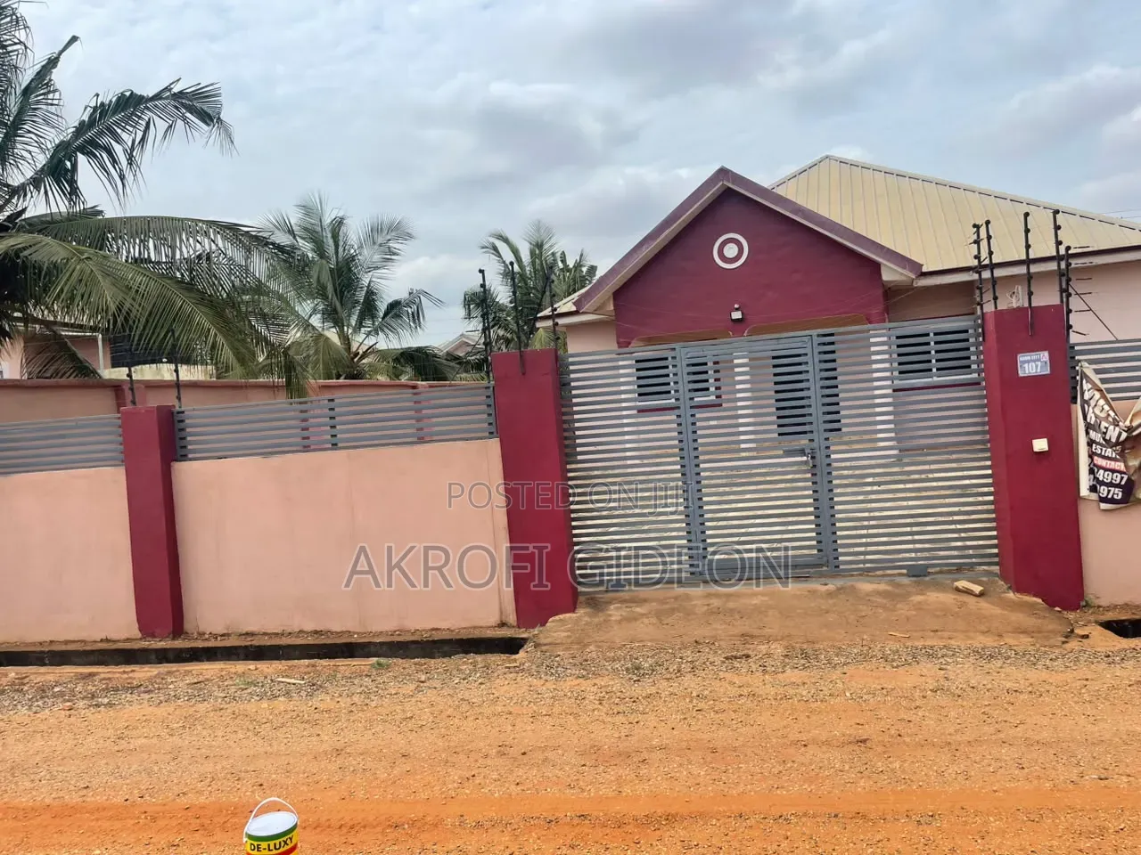 3bdrm House in Adom City Estate, Tema Metropolitan for rent