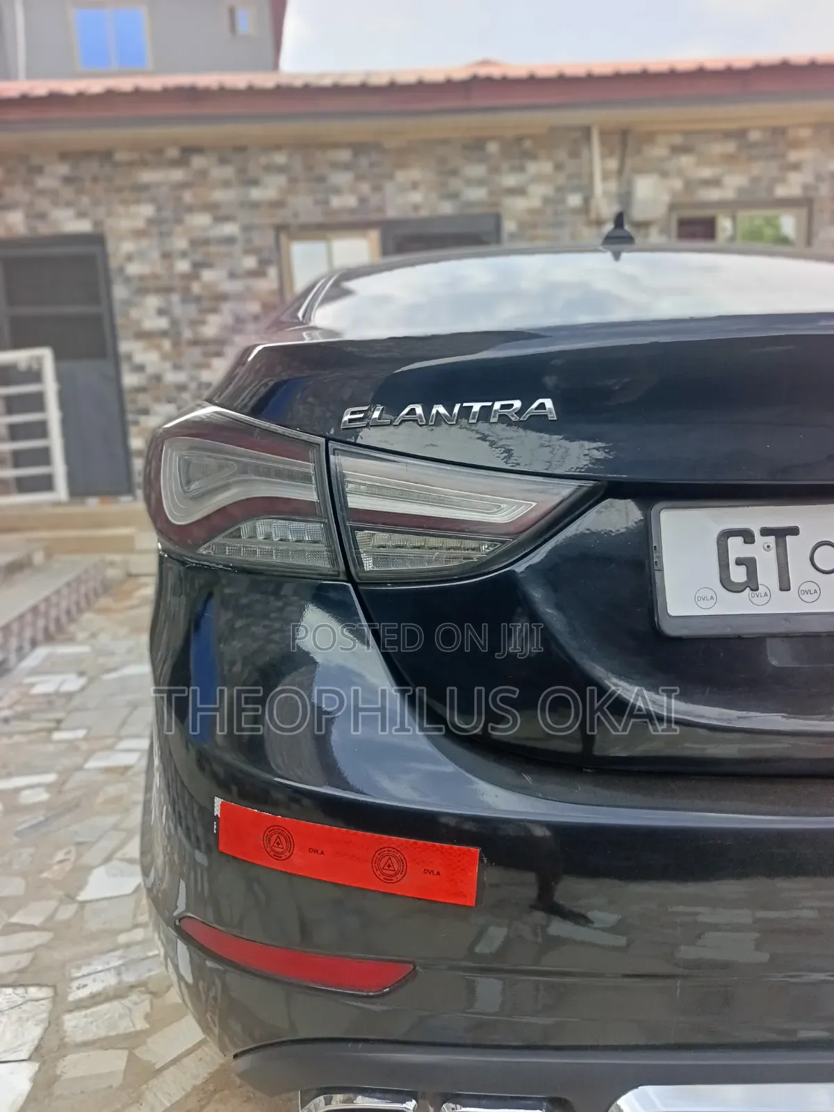Hyundai Elantra Limited Sedan FWD (1.8L 4cyl 6A) 2016 Black