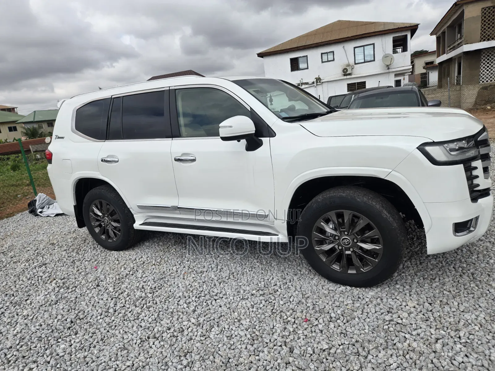 Toyota Land Cruiser 2024 White