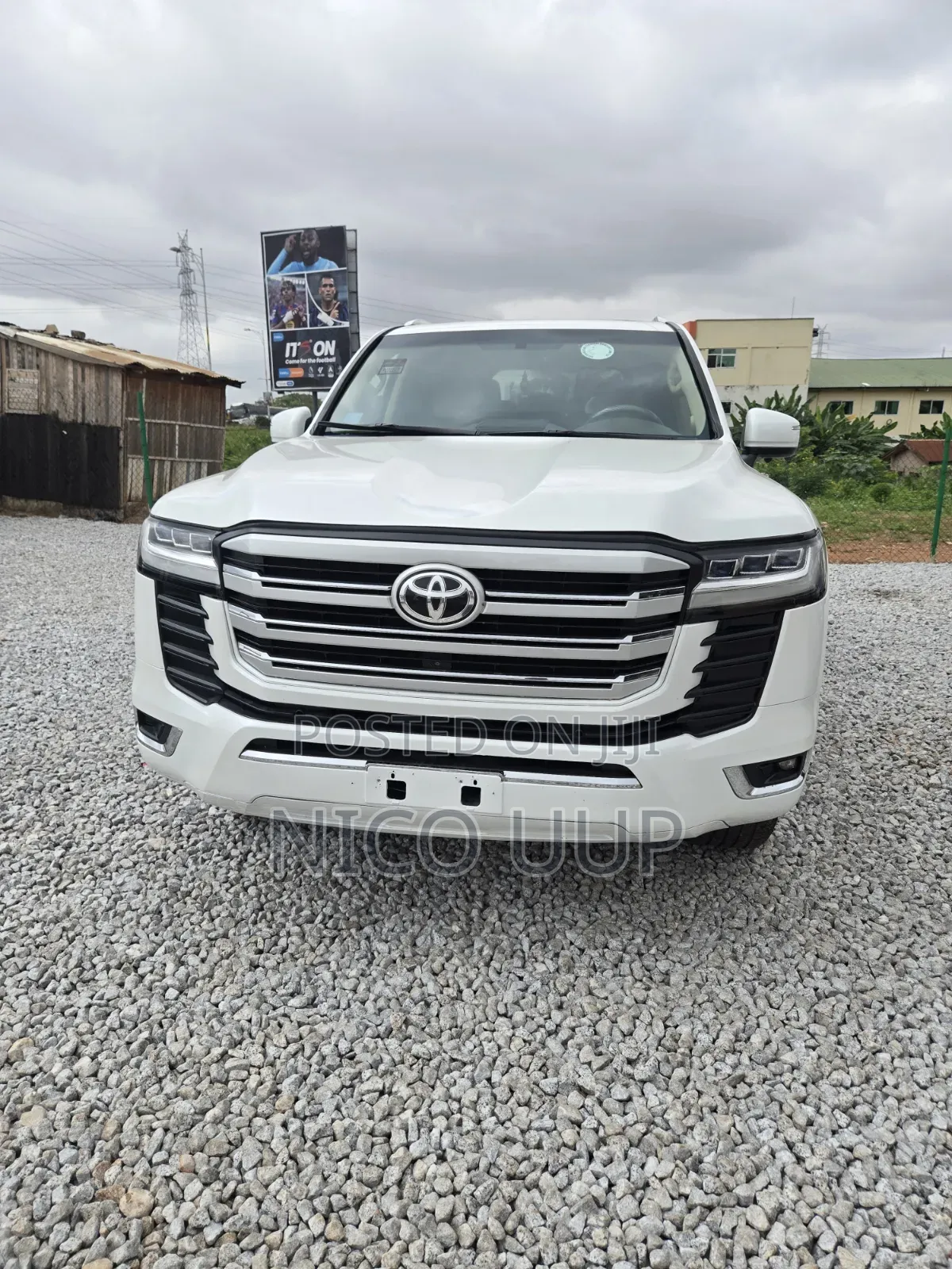 Toyota Land Cruiser 2024 White
