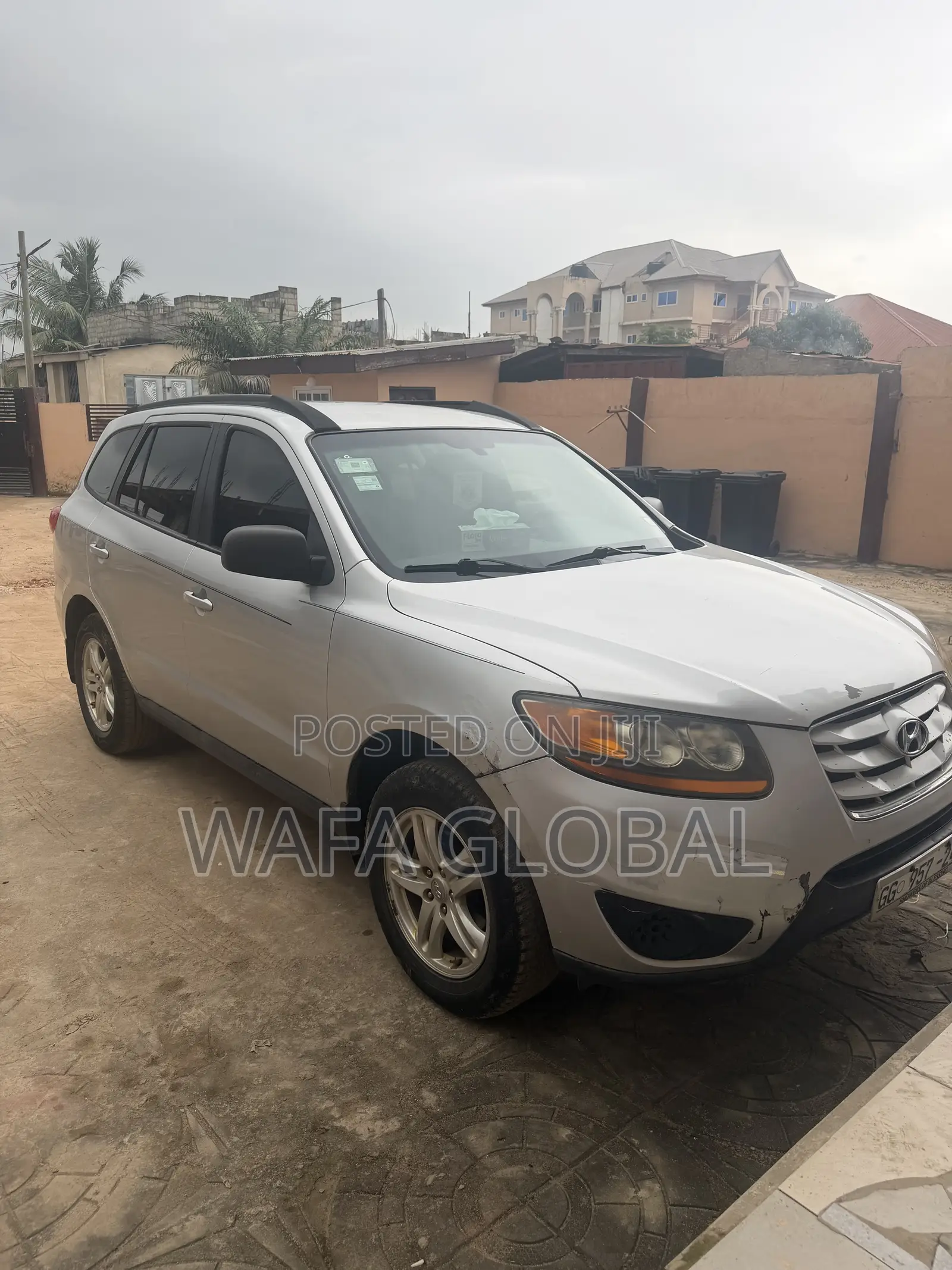 Hyundai Santa Fe 2011 Silver