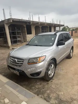 Hyundai Santa Fe 2011 Silver