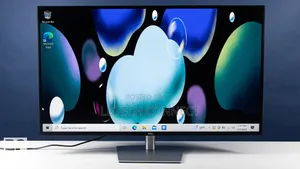 Dell UltraSharp 43 USB-C Hub Monitor (U4323QE)