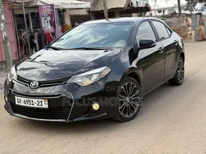 Toyota Corolla S 4dr Sedan (1.8L 4cyl CVT) 2016 Gray