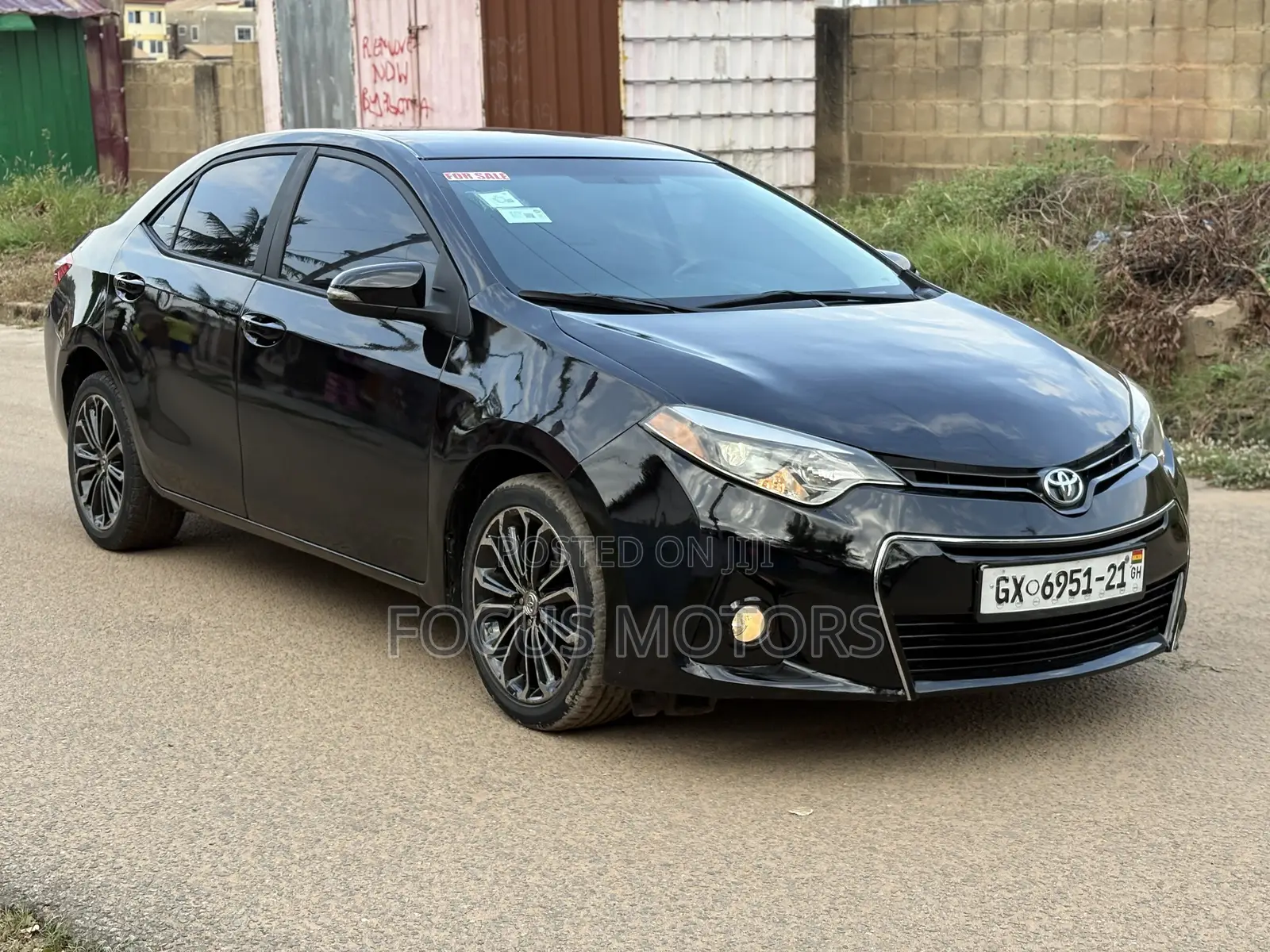 Toyota Corolla S 4dr Sedan (1.8L 4cyl CVT) 2016 Gray