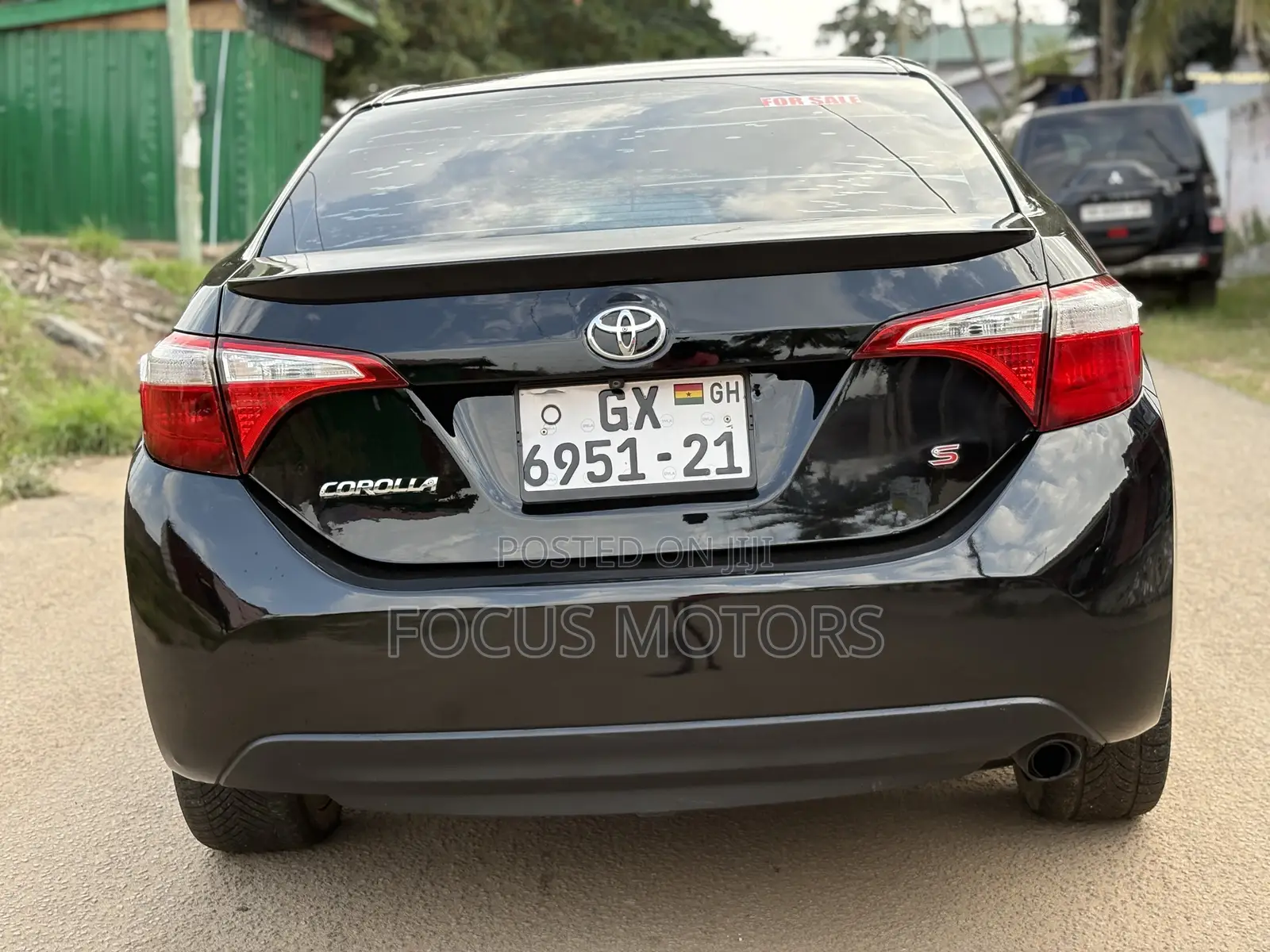 Toyota Corolla S 4dr Sedan (1.8L 4cyl CVT) 2016 Gray