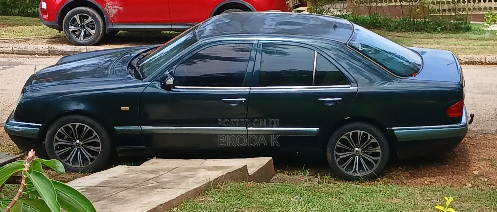 Mercedes-Benz 220E 1998 Green