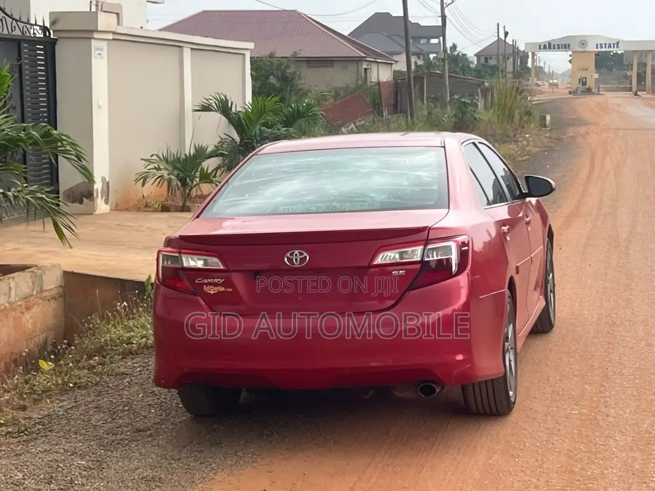Toyota Camry 2014 Red