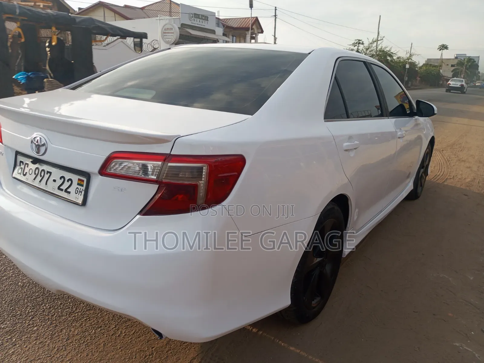 Toyota Camry 2014 White