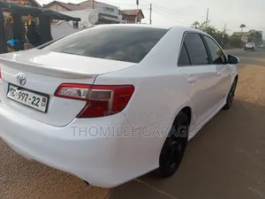 Toyota Camry 2014 White