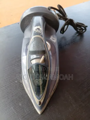 Beldray Titanium 2-in-1 Cordless Steam Lron.