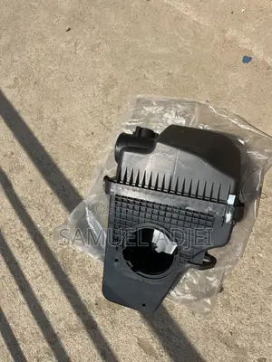 Mazda CX30 Air Cleaner Box.