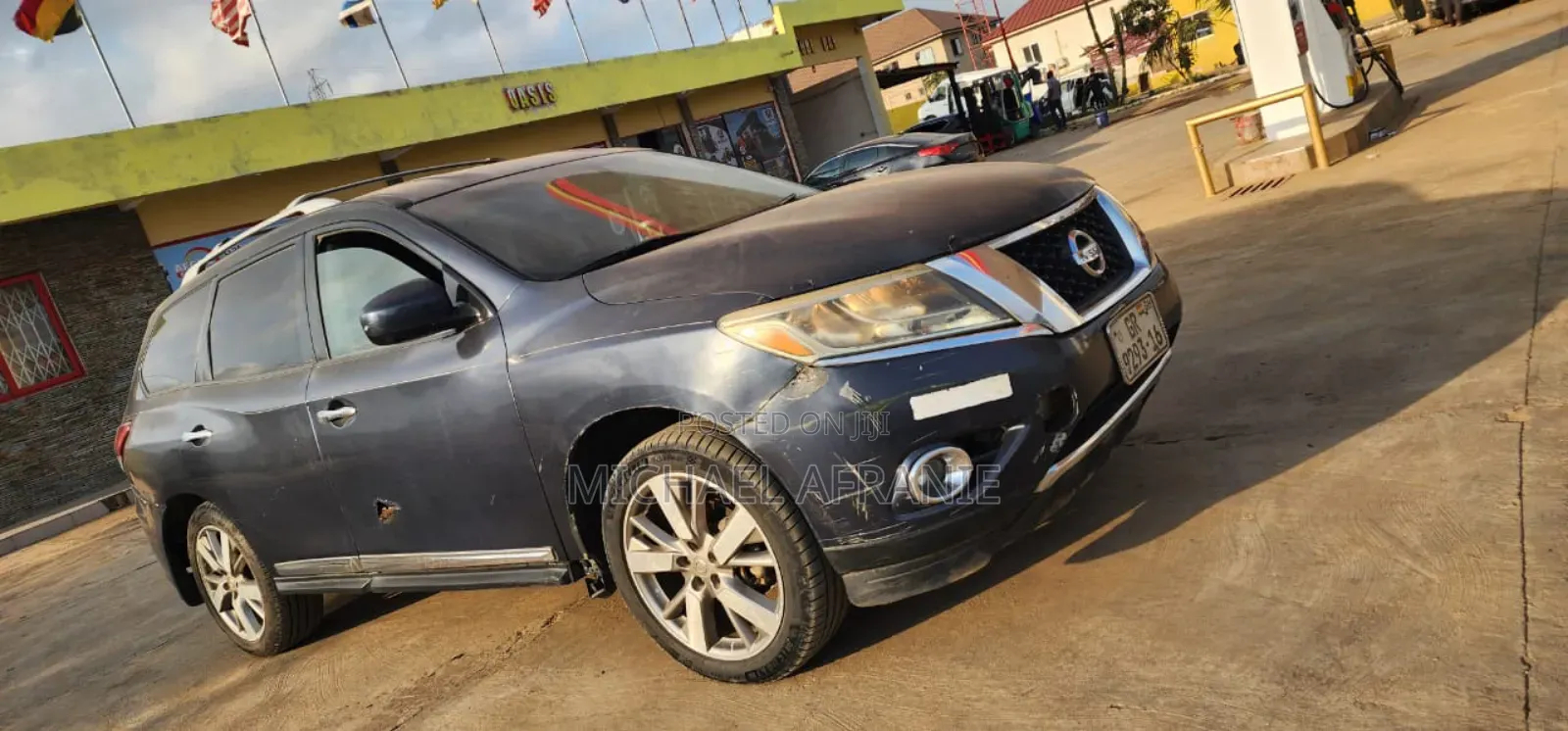 Nissan Pathfinder Platinum 4x4 2013 Black