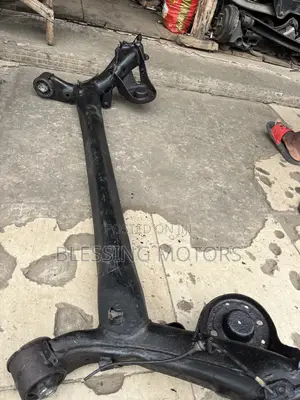 Toyota Sion Beam/Axle