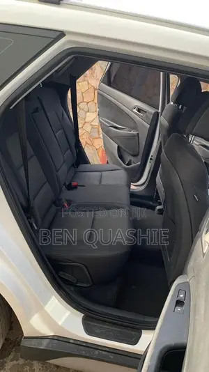 Hyundai Tucson SE AWD 2018 White
