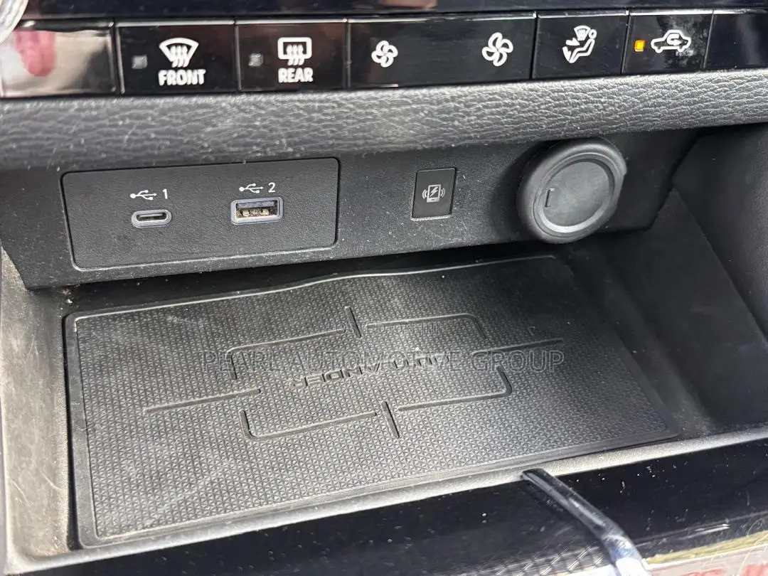 Mitsubishi Outlander SEL 2022 Silver