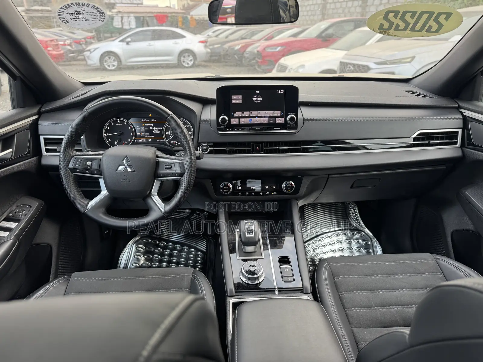 Mitsubishi Outlander SEL 2022 Silver